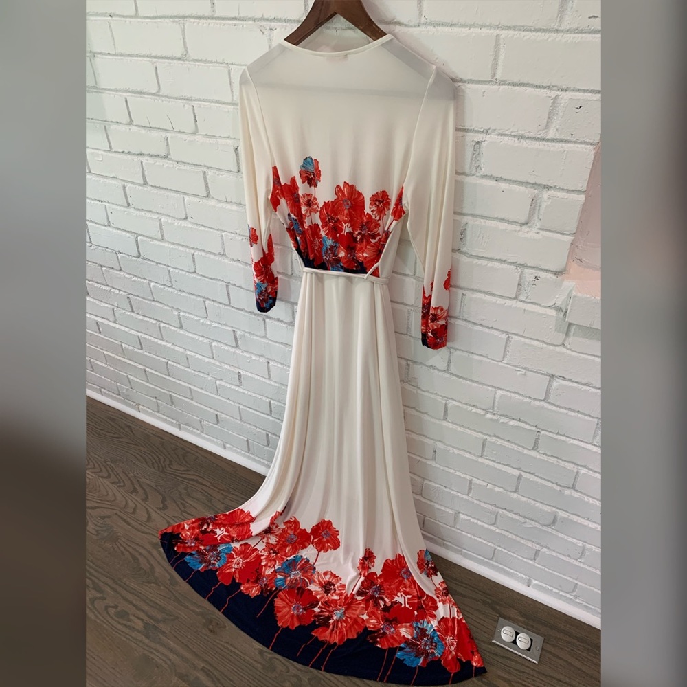 Maternity Dress - Picture 2 of 3